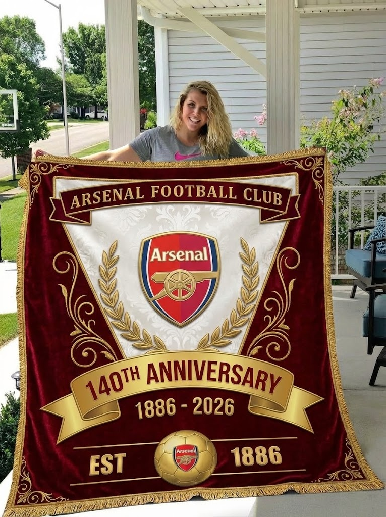 Arsenal 140th Anniversary Fleece Blanket