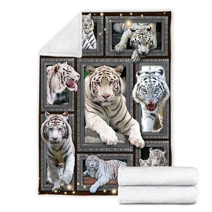 White Tiger Art Fleece Blanket