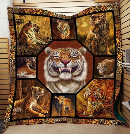 Tiger V2 Quilt Blanket