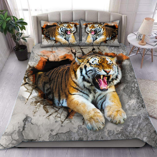 Tiger Break Wall All Over Printed Bedding Set