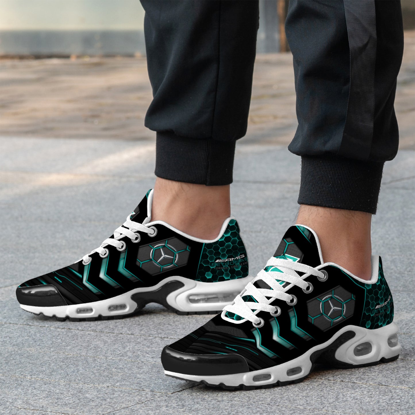 Merc AMG Petronas Sport Air Cushion Sneaker V6