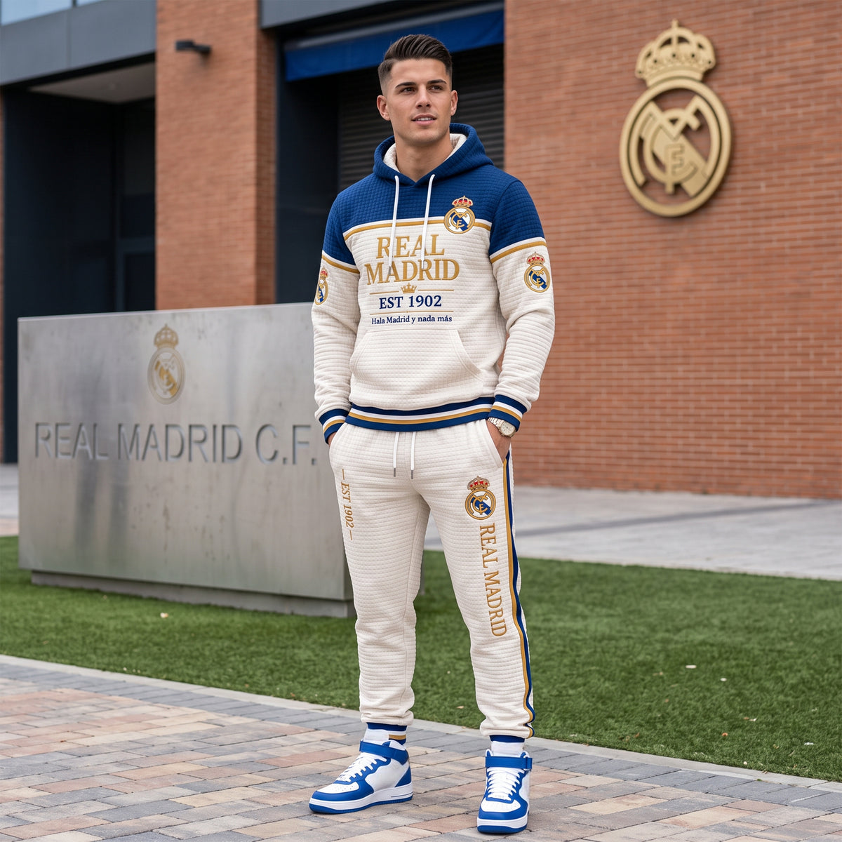 Real EST 1902 New Style Hoodie and Sweatpants set